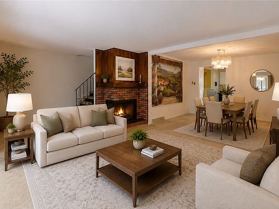 2nd image of 610 Maplewood Ct