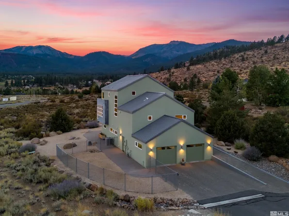 10000 Donalisha Ln, Reno, NV 89511