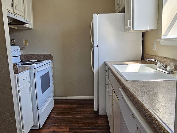 5th image of 3243 Nacogdoches Rd #910