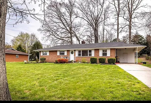 4706 Mildred Dr Photo 1