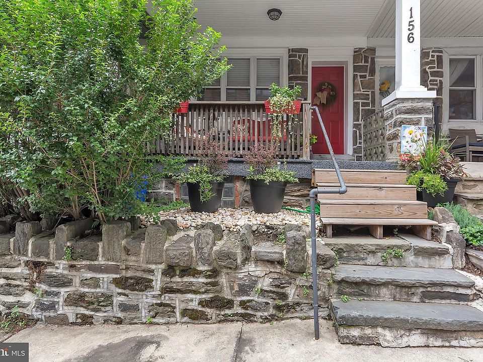 1st image of 156 Leverington Ave