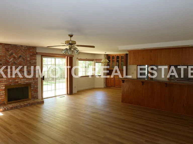 808 Cobble Cove Ln — Photo 6