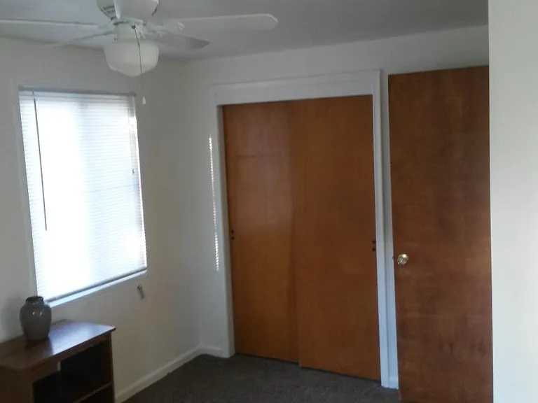 21865 Coolidge Hwy — Photo 12