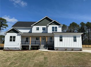 435 Stable Ct, Linden, NC 28356
