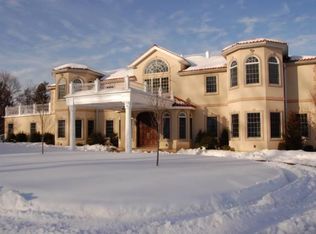 1 Landers Manor Rd, White Plains, NY 10607