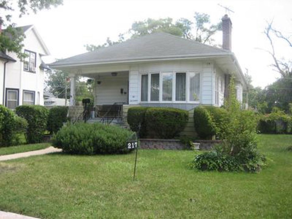 1st image of 217 S 17th Ave
