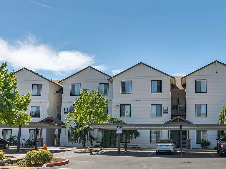 Stoneplace Apartment Homes — Photo 16