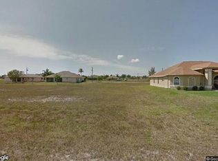 10 SW 36th Pl, Cape Coral, FL 33991