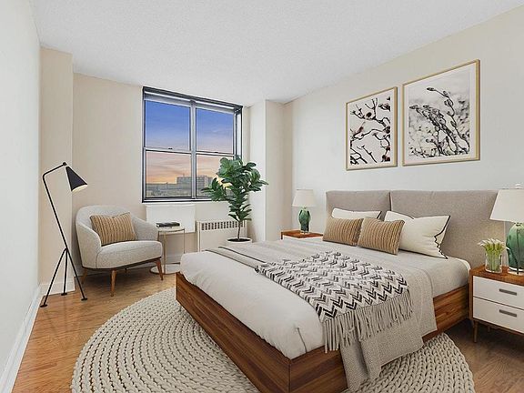 5th image of 3333 Broadway APT E25k