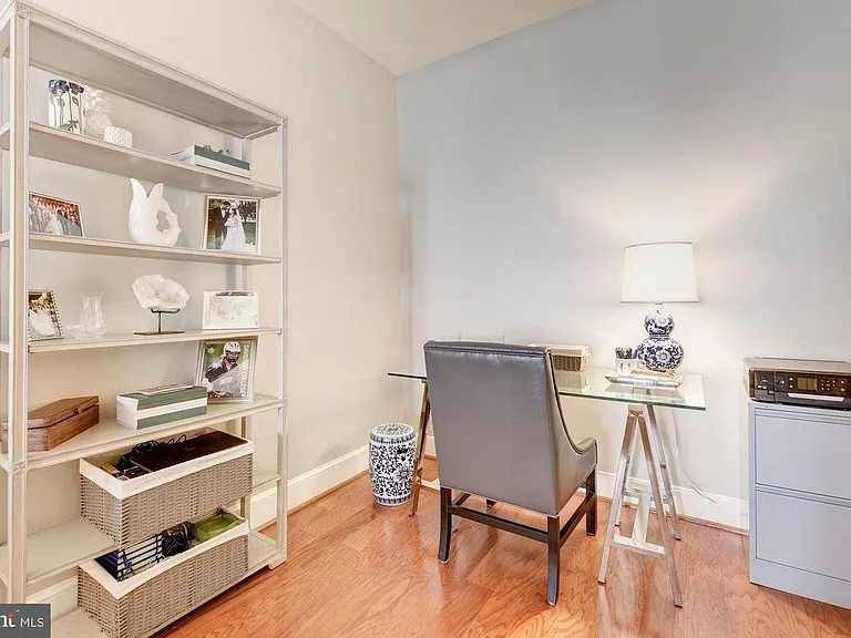 2127 California St NW #503 — Photo 7