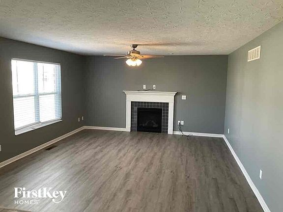 3rd image of 1510 Somerton Ct
