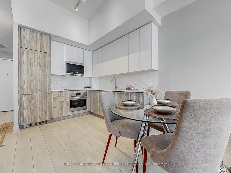 2485 Taunton Rd #447 — Photo 12