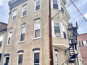 919 W Liberty St, Allentown, PA