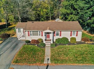 49 Dutton St, Worcester, MA 01610