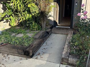 8452 Delco Ave, Winnetka, CA 91306