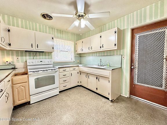 5th image of 1012 Rabun Ln