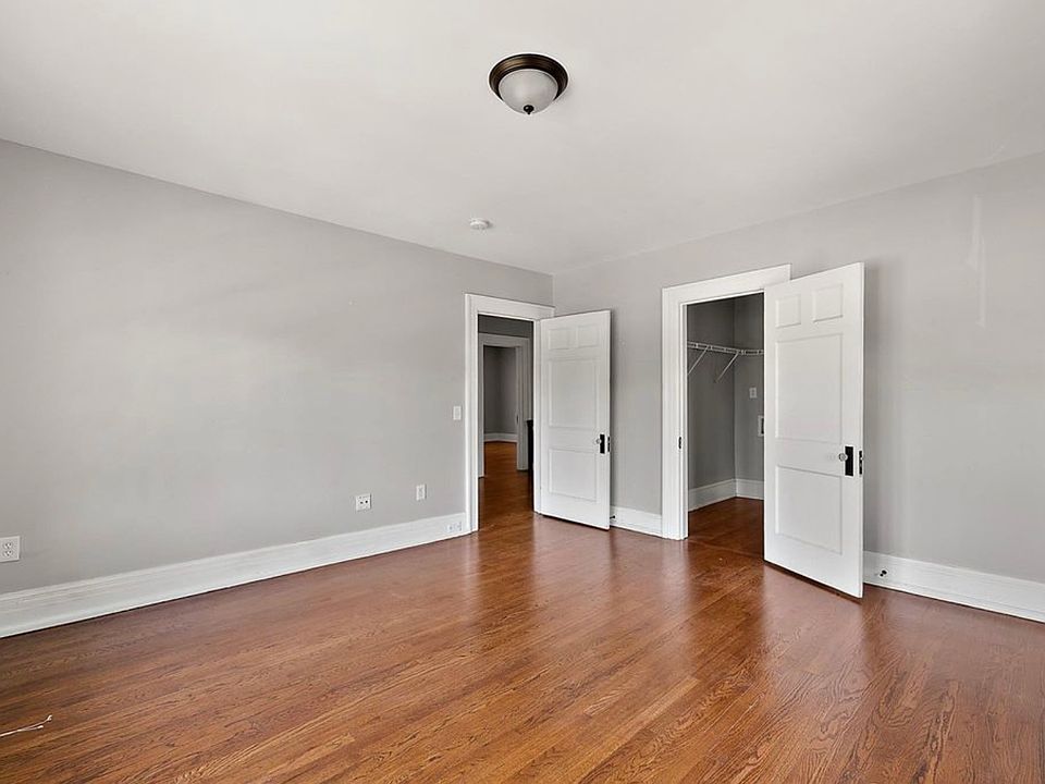 1st image of 874 Virginia Park St