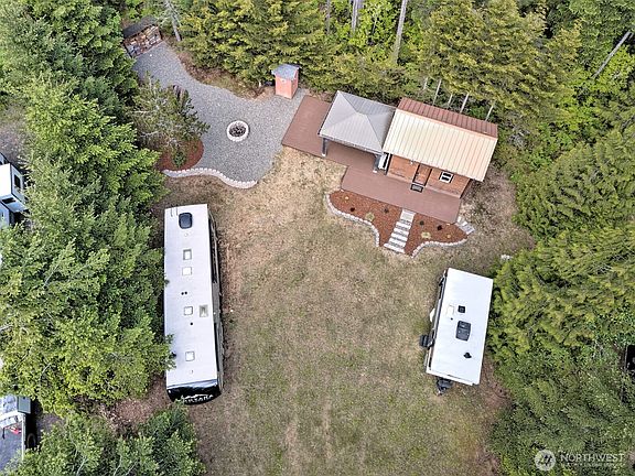 4th image of 161 N Duckabush Drive E
