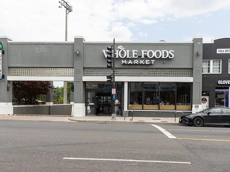 A Whole Foods Market located near Park Crest Apartments in Glover Park DC