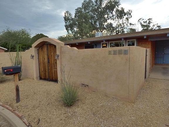 2nd image of 2817 E Loretta Dr