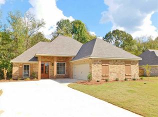 182 Belle Oak Dr, Brandon, MS 39042