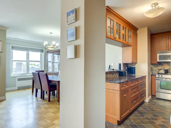 110-45 Queens Boulevard image 8 of 38