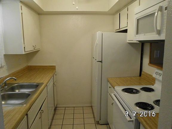 4th image of 11026 N 28th Dr Unit 9