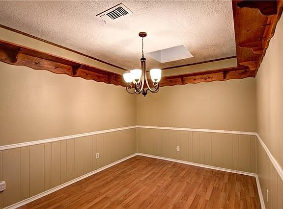 5th image of 107 N Casa Grande Cir