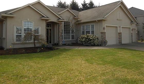 1st image of 4707 NE 137th St