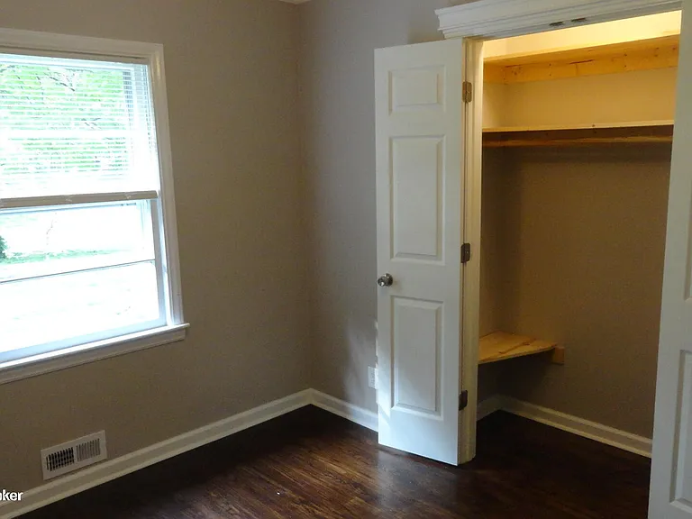 4202 Berkshire Ave — Photo 18