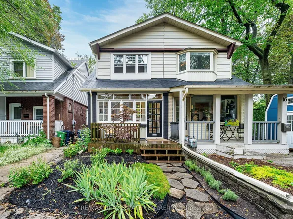 14 Wildwood Cres, Toronto, ON M4L 2K7