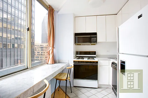 Rented by Halstead Real Estate | media 12