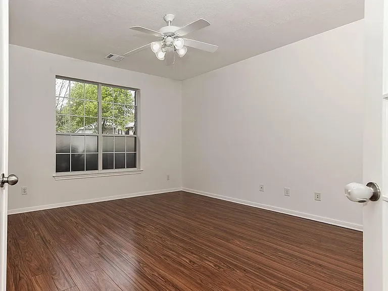 46 S April Mist Cir — Photo 8