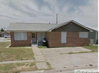 7218 Sycamore Dr, Galveston, TX 77551