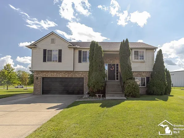 155 Caribou Run, Dundee, MI 48131