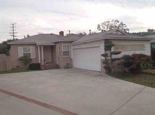 5600 Sunlight Pl, Los Angeles, CA 90016
