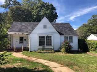413 Asbury St, Talladega, AL 35160