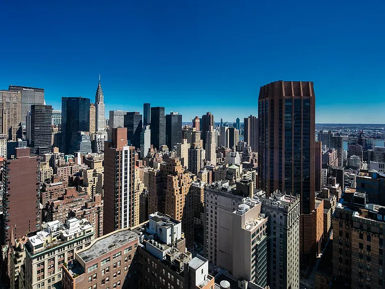 160 Madison Ave #PHD — Photo 11