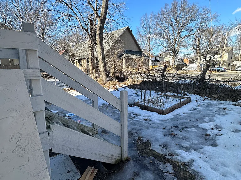 165 Starr St #2A — Photo 17