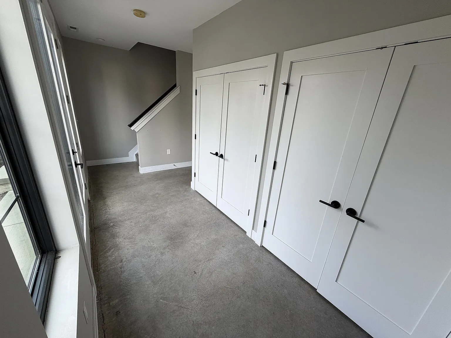 357 Loeffler Ave — Photo 3