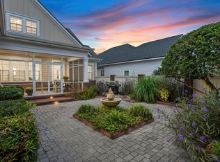 284 Champion Ct, Destin, FL 32541