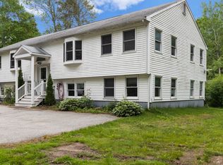 63 Dows Ln, Seabrook, NH 03874