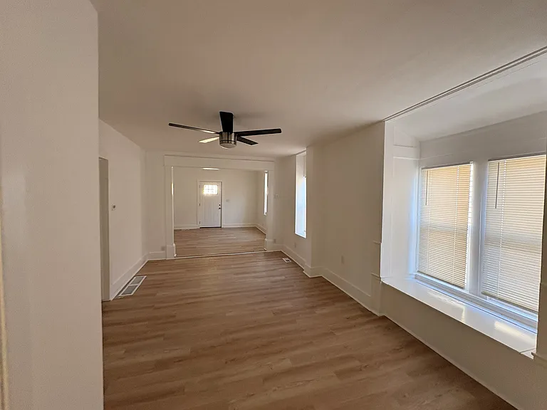 741 Walnut St — Photo 7