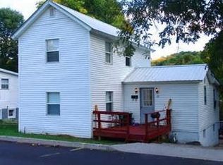 25 Hooper St, Athens, OH 45701