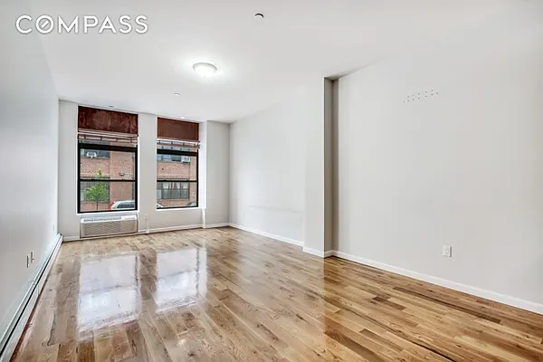 Rented by Compass | media 18