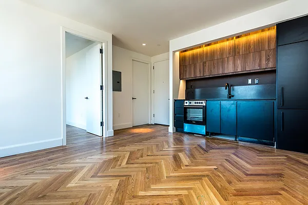 Rented by Nooklyn NYC LLC | media 113