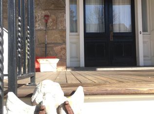 10 Pell St APT 1, Newport, RI 02840