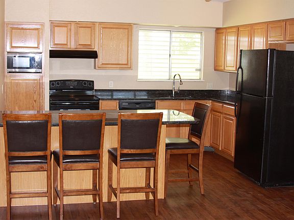 3rd image of 4521 Schanen Blvd