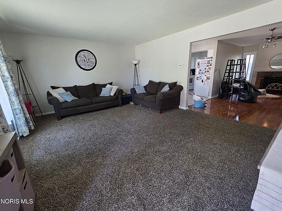 2nd image of 3238 S Eastmoreland Dr