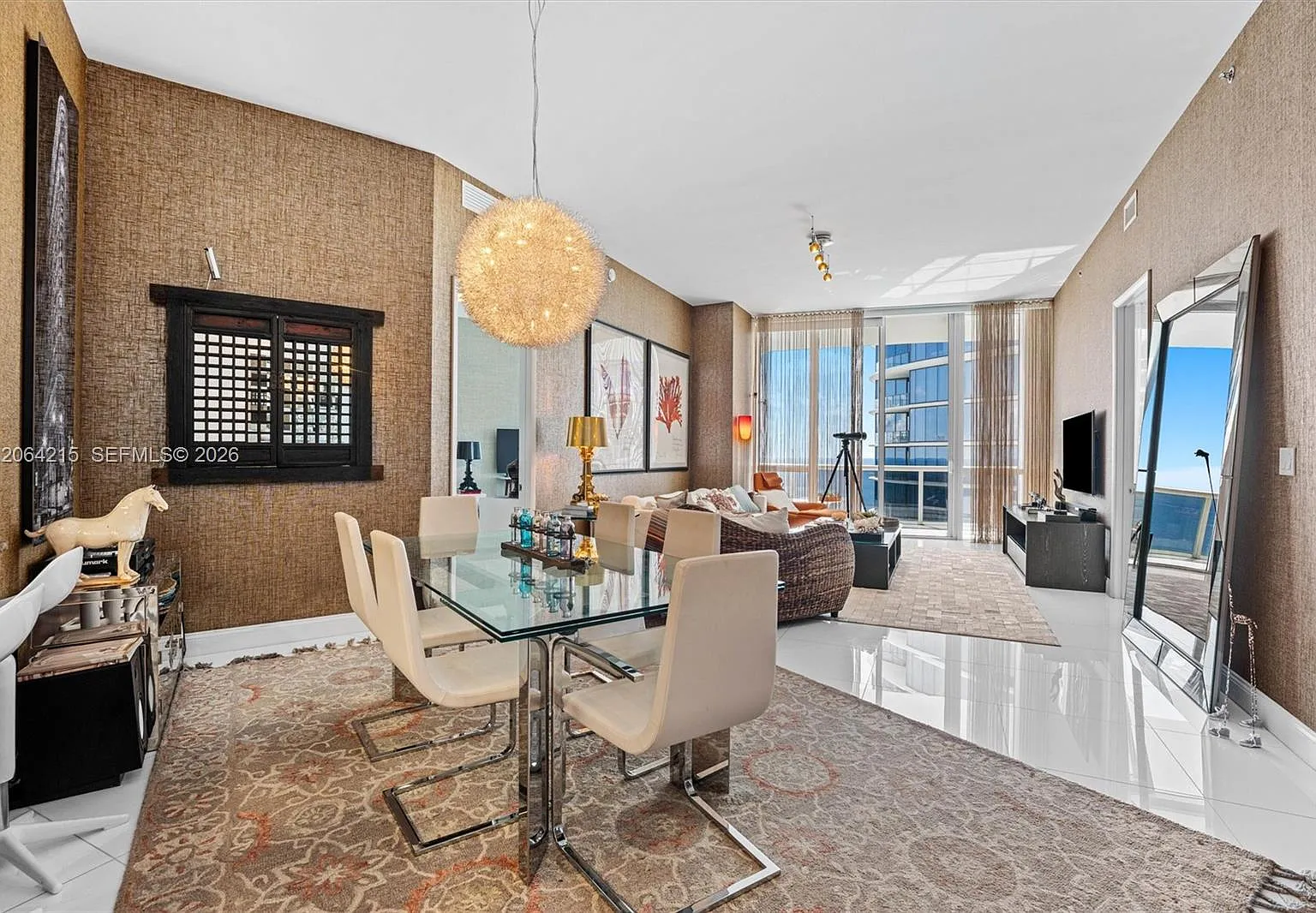 Tdr Tower Iii Condo — Photo 2